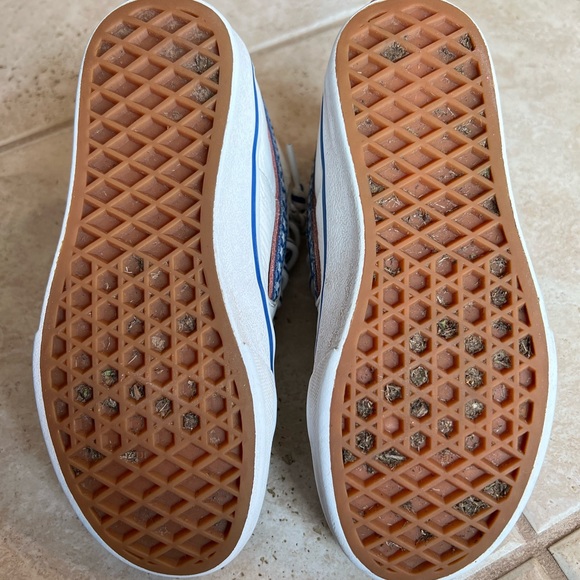 Kids Vans - Picture 6 of 8